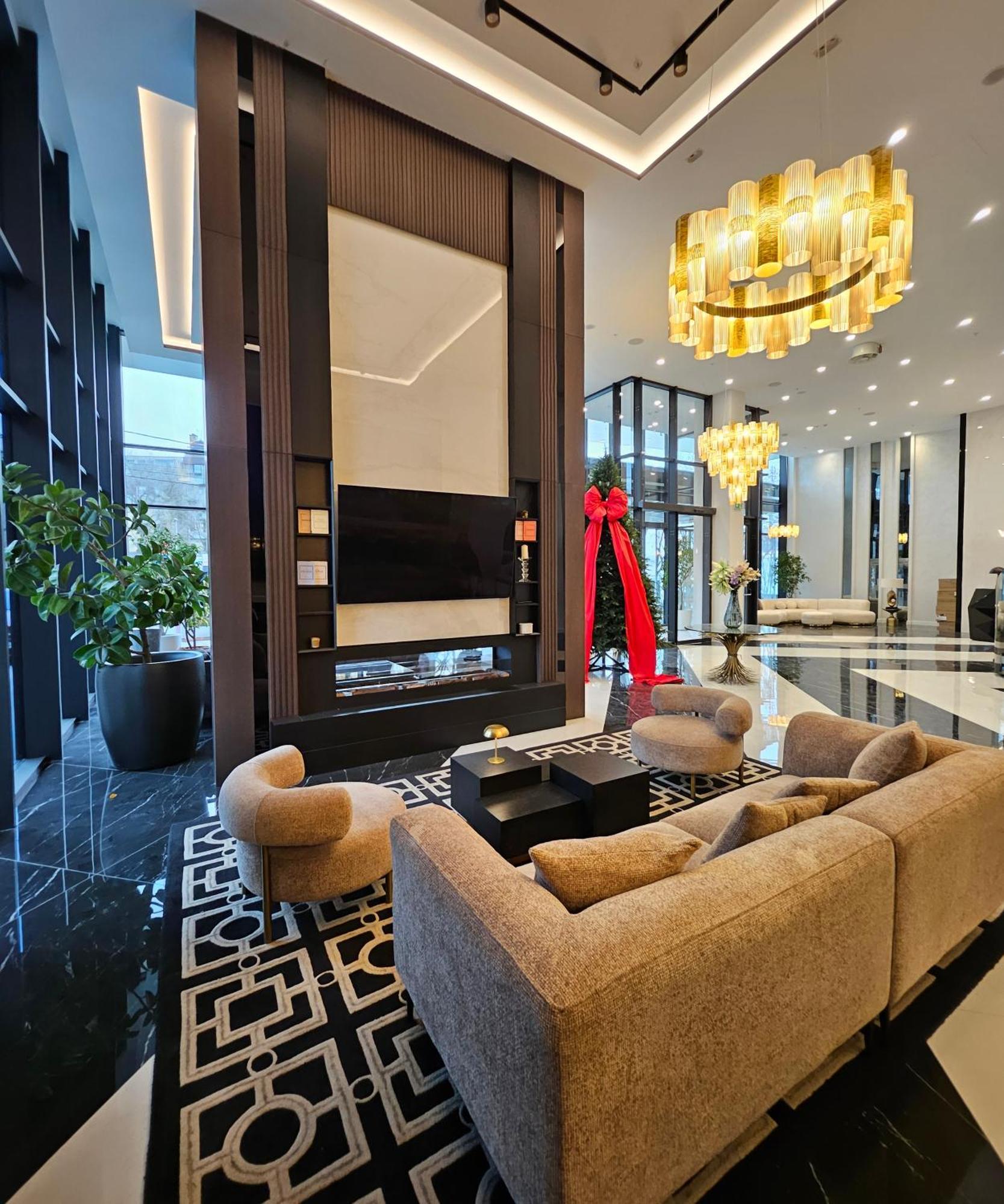 New Belgrade Premium Hotel Exterior photo