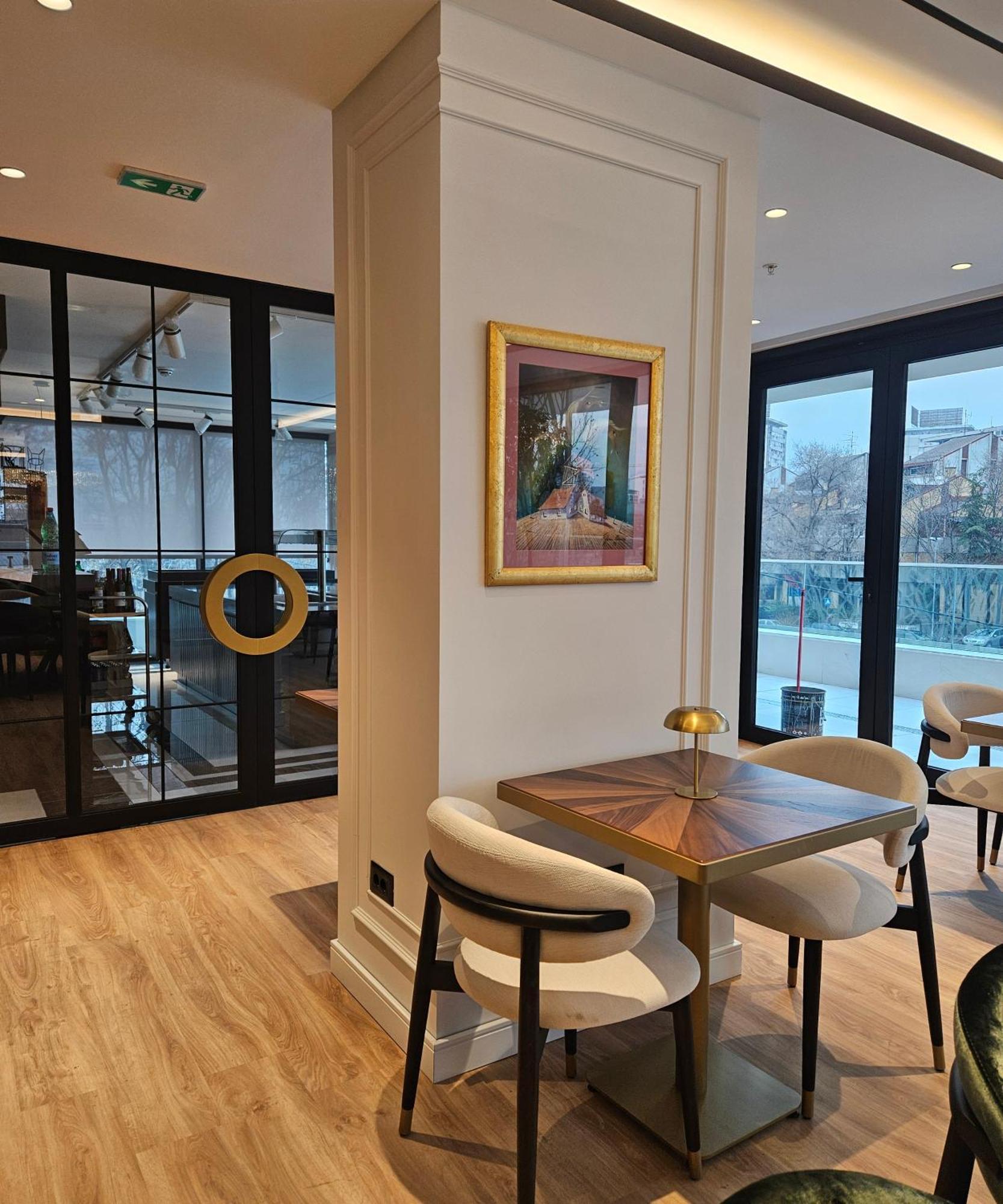 New Belgrade Premium Hotel Exterior photo